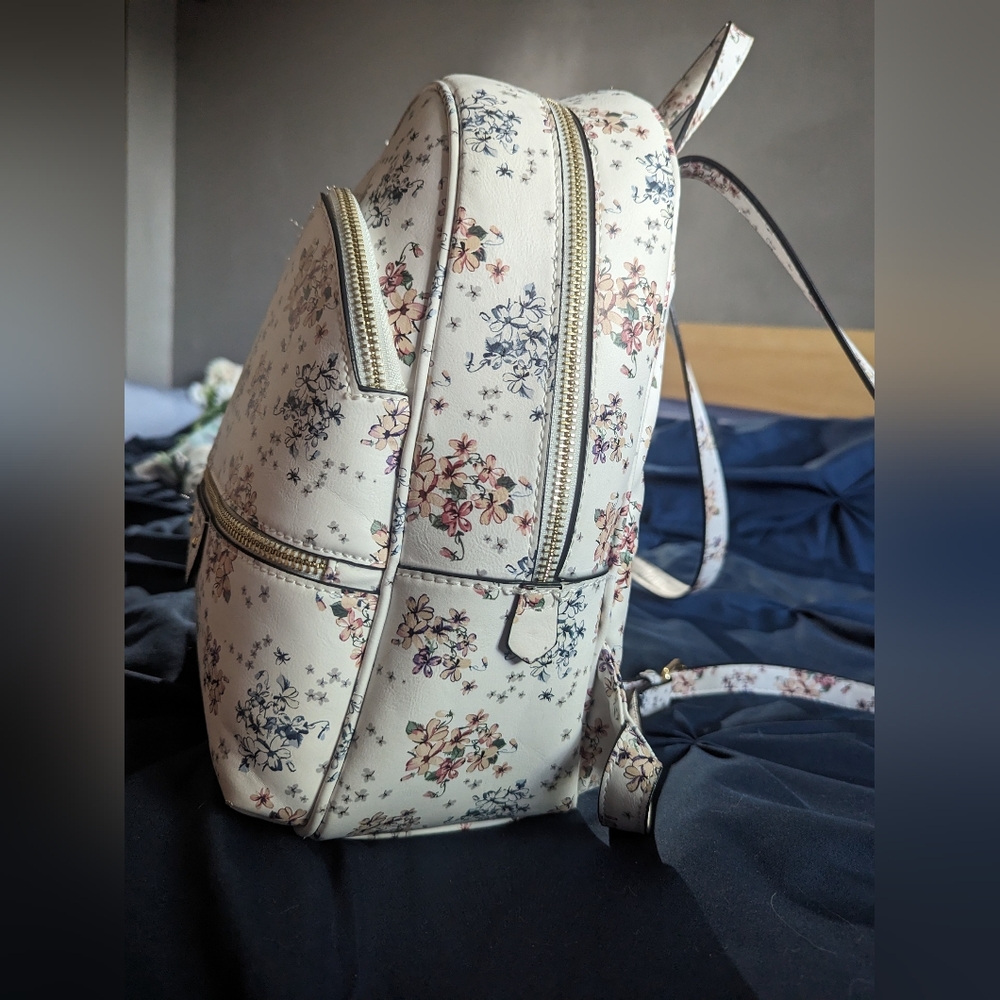 PU leather mini backpack - Picture 3 of 8